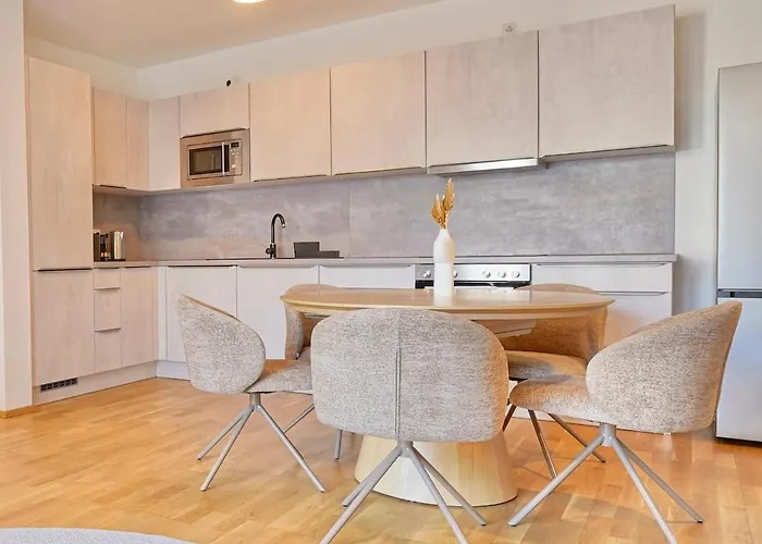 Апартаменты Urban Elegance 1,02 *
