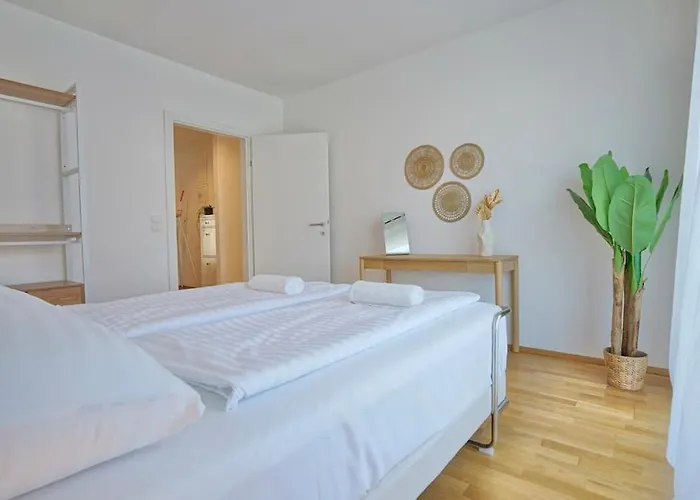 Urban Elegance 1,02 Апартаменты